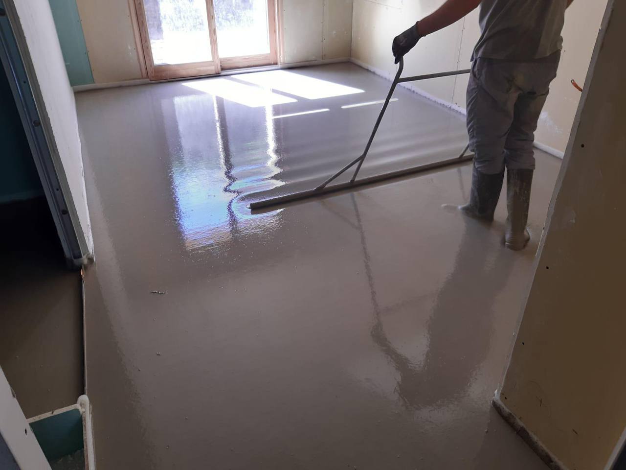 Chantier chape liquide