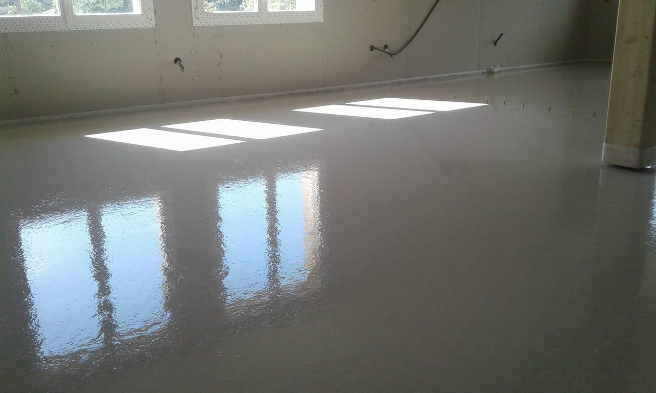 Chantier chape liquide